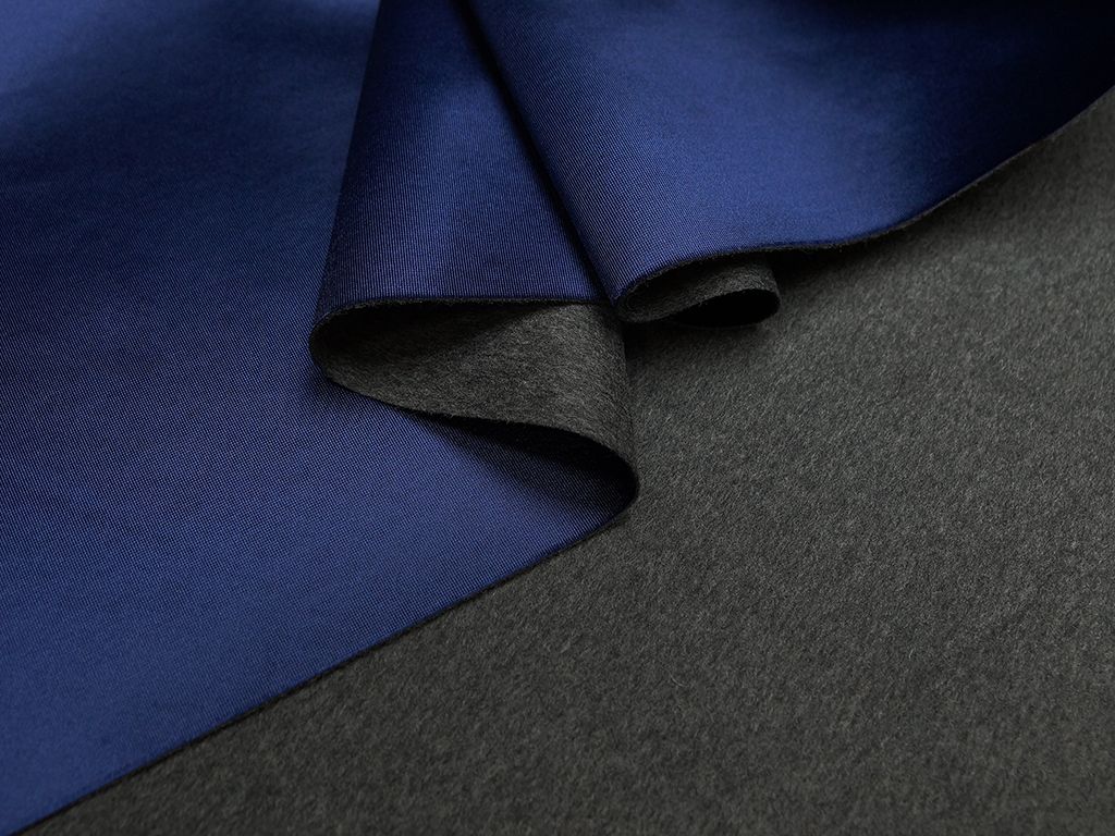 Приобрести Пальтовая ткань дублированная, цвета графитовый и синий