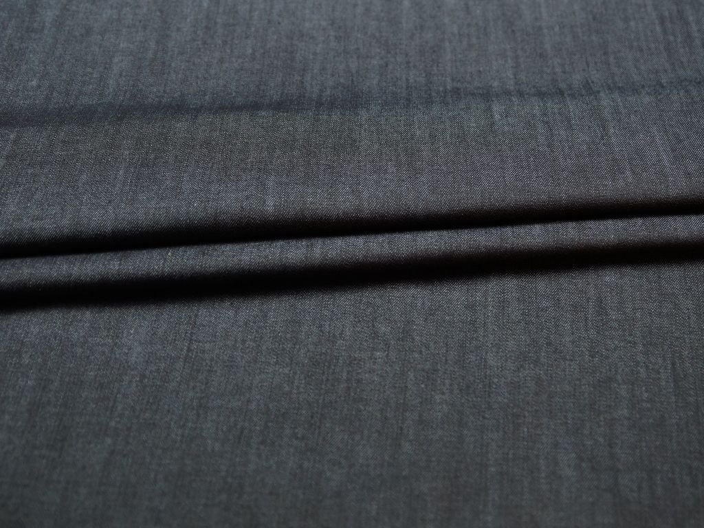 Плотная джинса черного цветаизображение