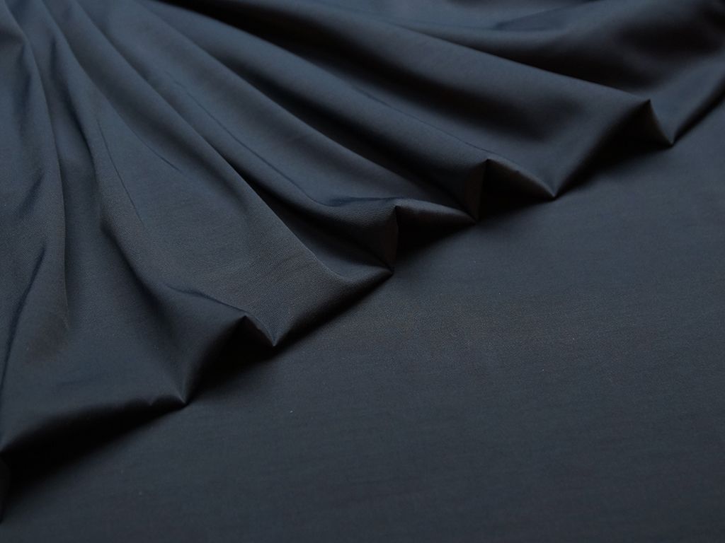 Приобрести Блузочно-плательная ткань темно-синего цвета
