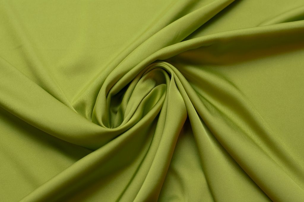 Искусственный шелк, цвет травянной-зеленыйизображение