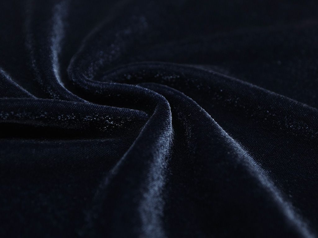 Вискозный бархат черно-синего цветаизображение