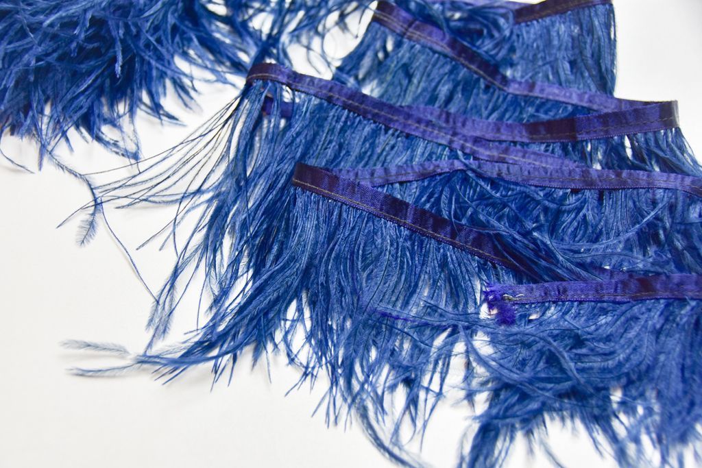 Тесьма декоративная, перо синего цвета, ширина 13 смизображение