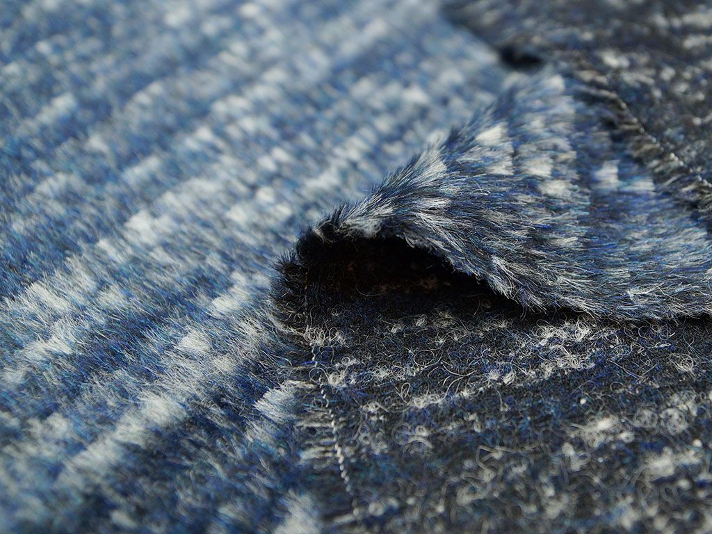 Приобрести Пальтовая меланжевая ткань со средним ворсом бело-синего цвета