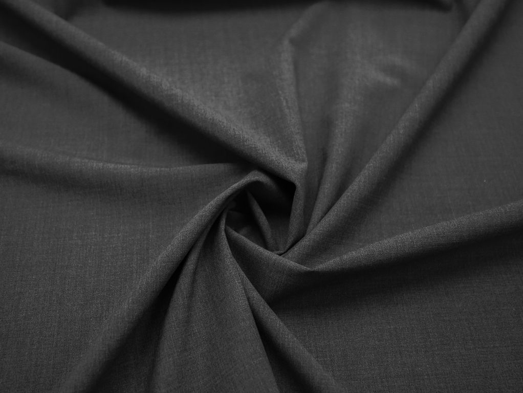 Шерстяная костюмная ткань меланжевая, темно-серого цветаизображение