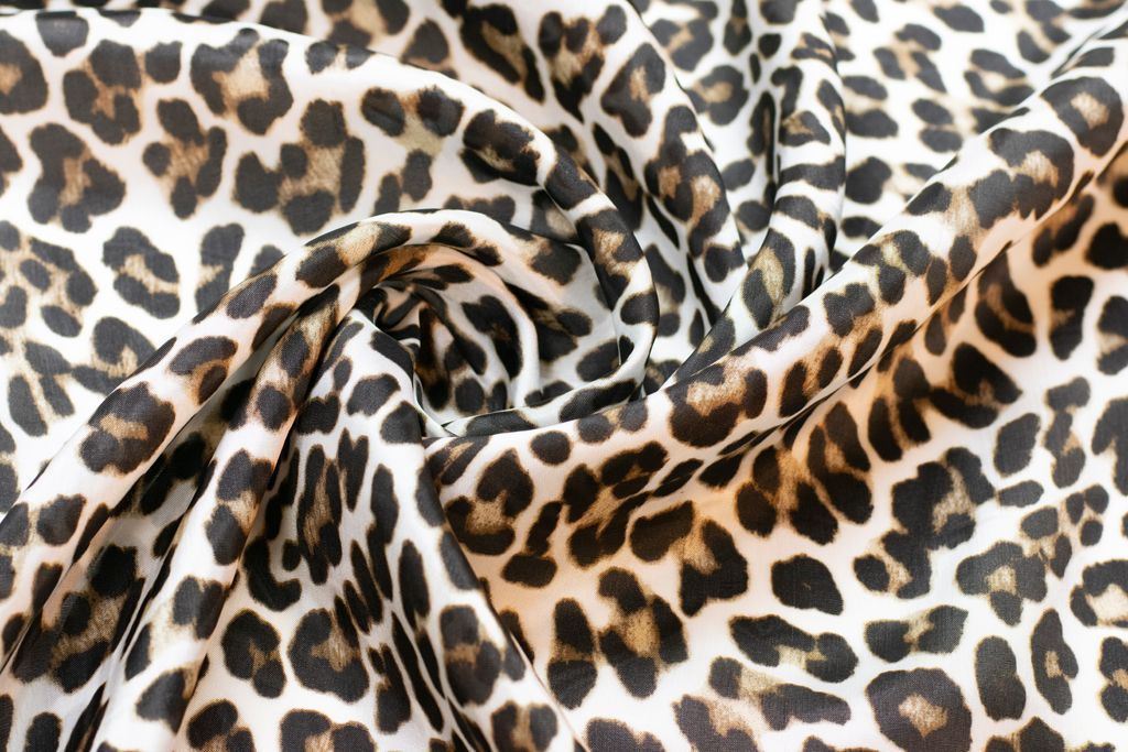 Ткань подкладочная, рисунок "Леопард"изображение