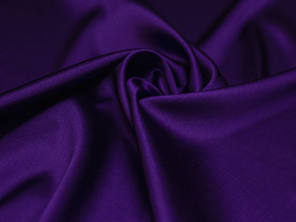 Блузочный шелк темно-фиолетового цветаизображение
