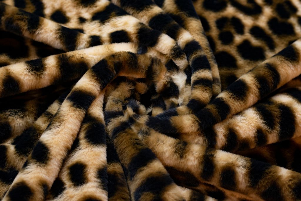 Искусственный мех со средним ворсом, с рисунком "леопард"изображение