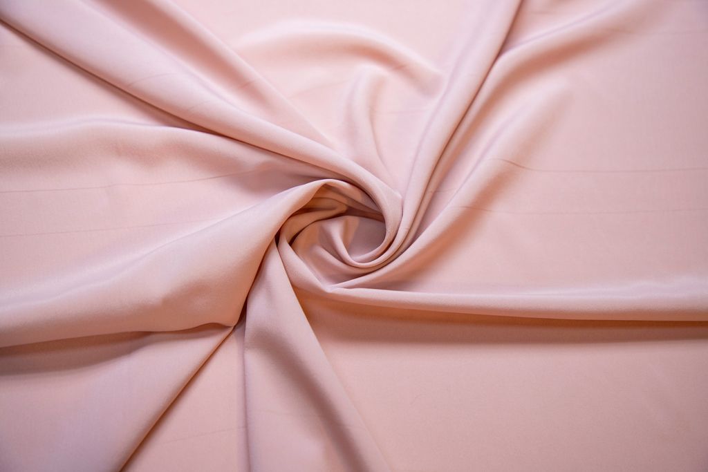 Креповая блузочная ткань, цвет пыльно-розовыйизображение