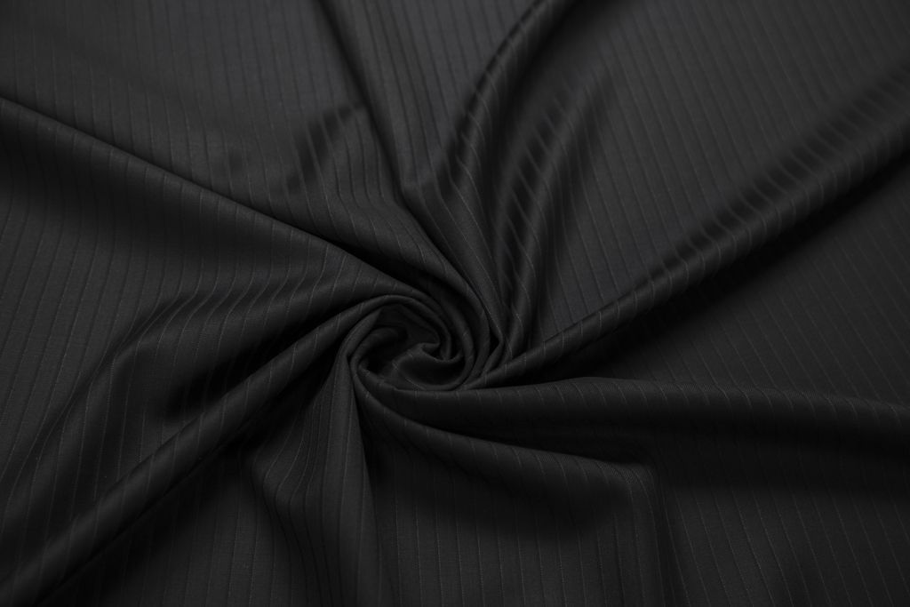 Костюмная ткань в узкую полоску, черный цветизображение
