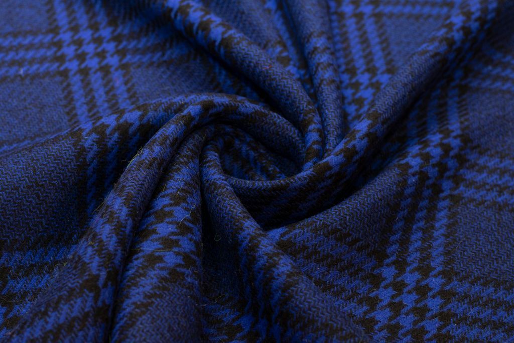 Двухсторонняя пальтовая ткань в клетку гленчик , цвет черно-синийизображение