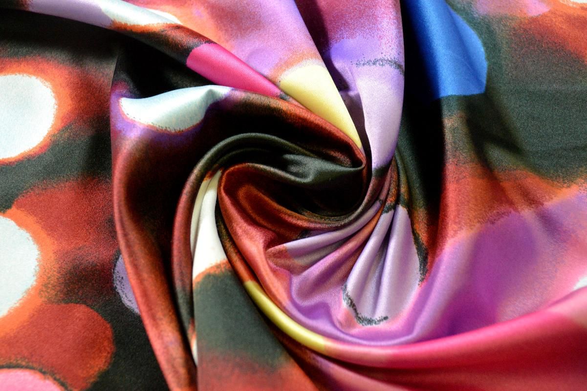 Ткань атлас разноцветные мечты изображение
