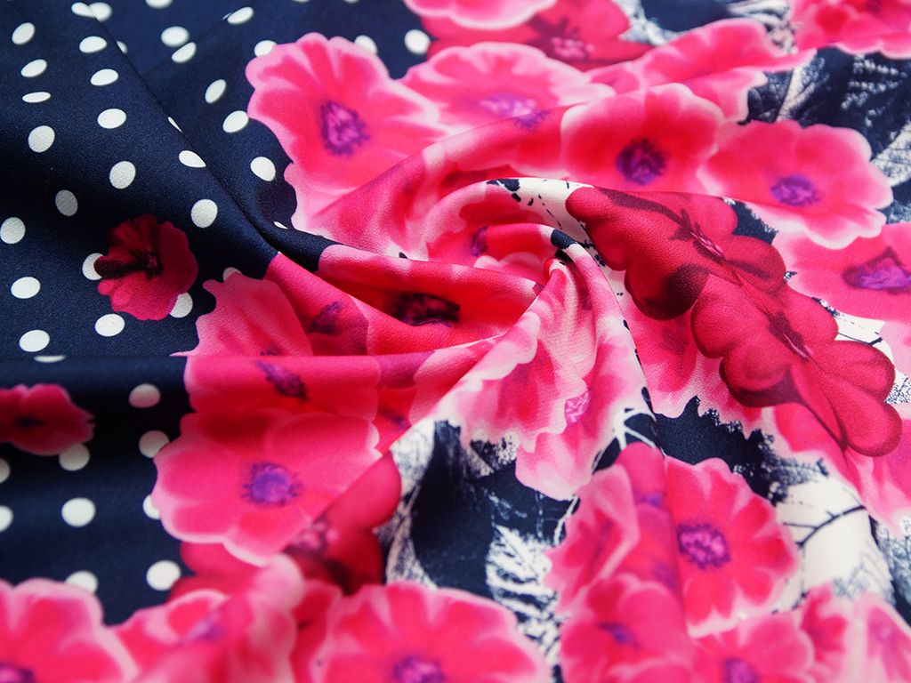 Ткань плательная, цвет: на темно синем фоне белый горох с розовыми корсетными цветами в серединеизображение