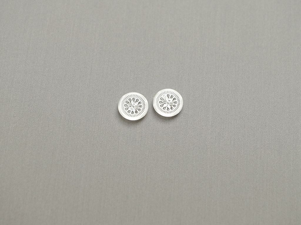 Пуговица пластмассовая, на ножке, полусфера, ппрозрачная с белым, диаметр 15 ммизображение