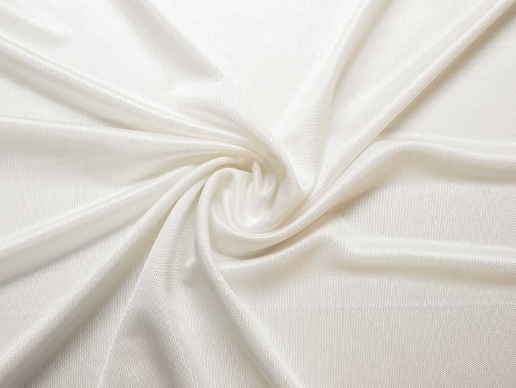 Трикотаж  с фактурной поверхностью и деликатным блеском, цвет белыйизображение