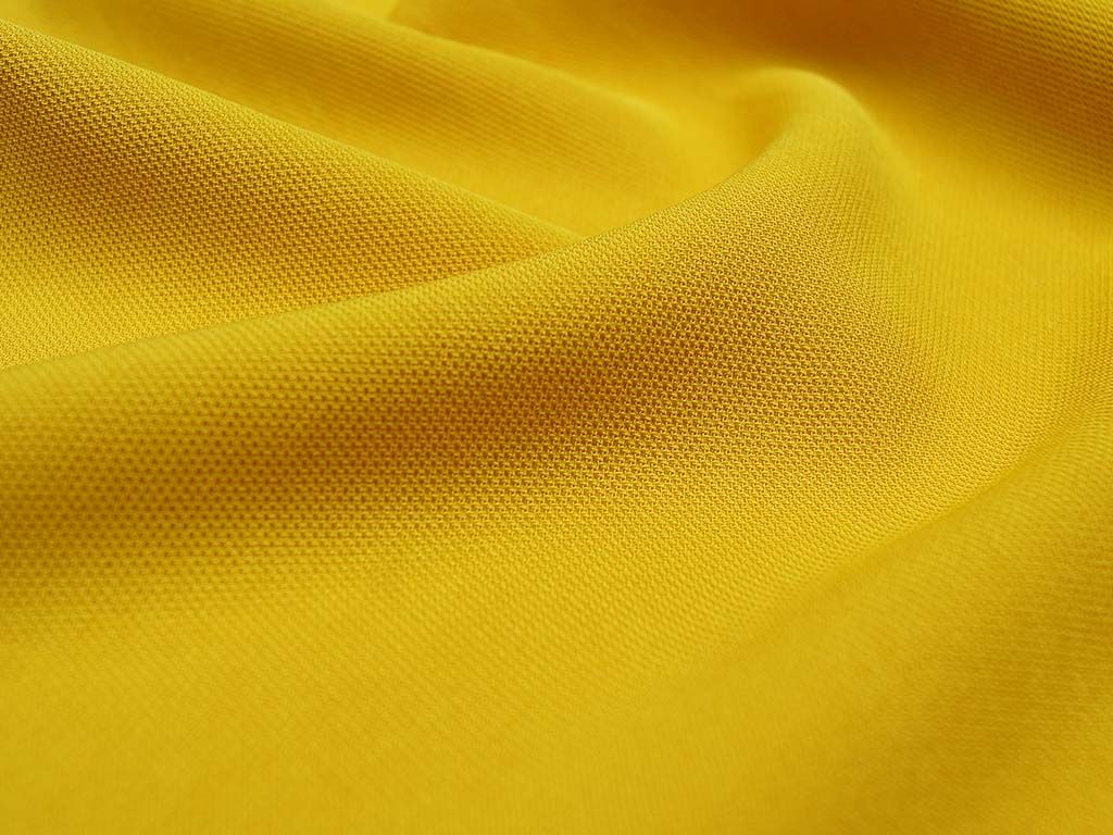 Приобрести Ткань плательная, однотонная, цвет ярко-желтый
