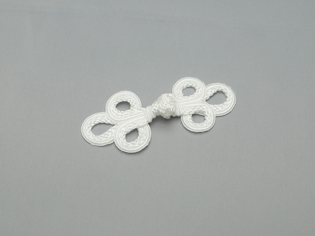 Застежка клевант белого цвета, 110 ммизображение