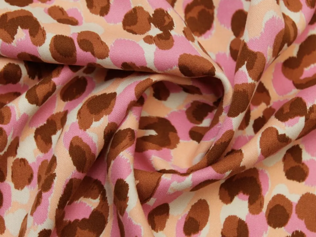 Штапель с  рисунком "леопард"  в розовых тонахизображение