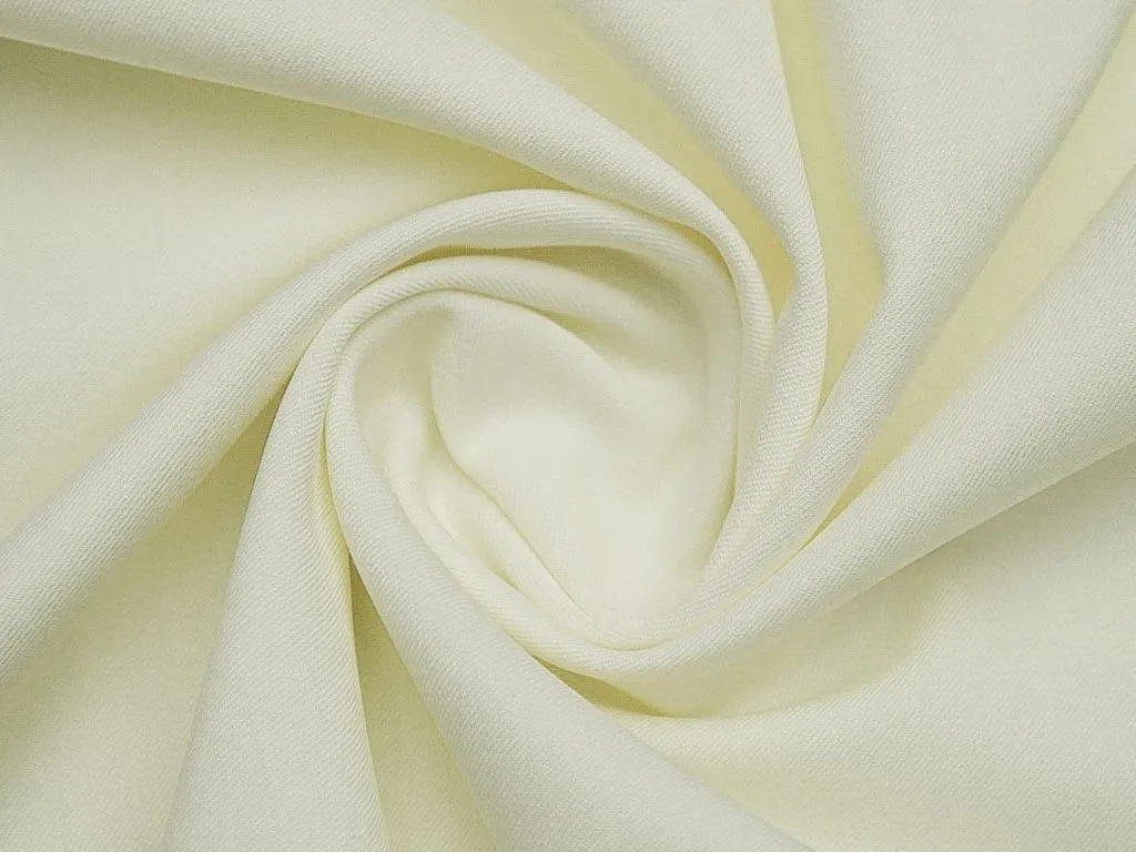 Костюмно-плательная ткань, цвет "Молочные реки"изображение