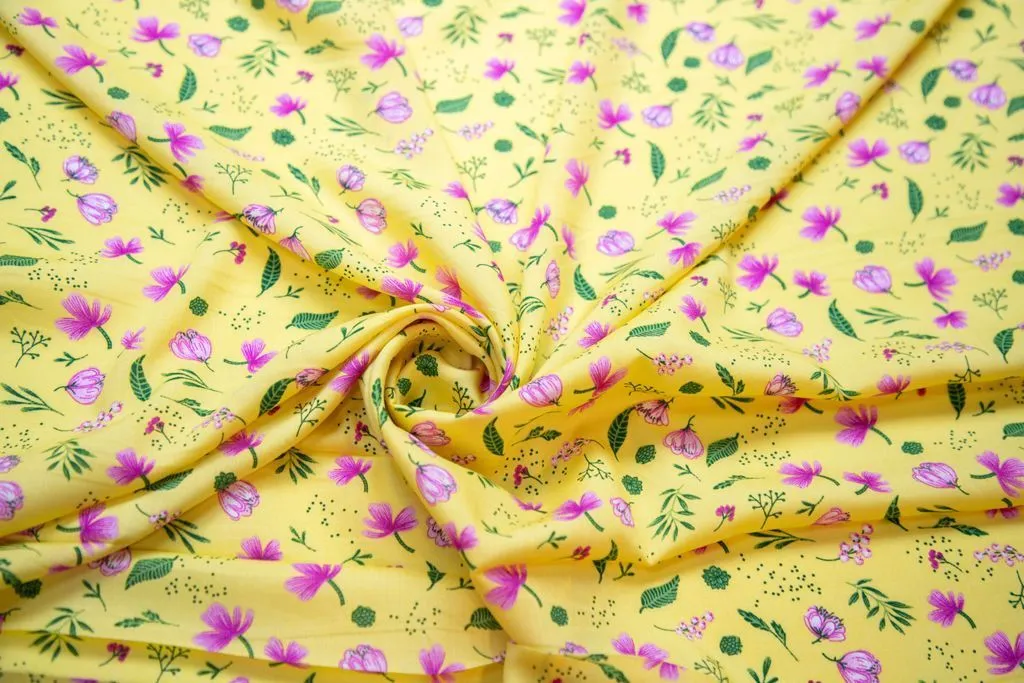 Штапель с рисунком "нежные цветочки", желтый фонизображение