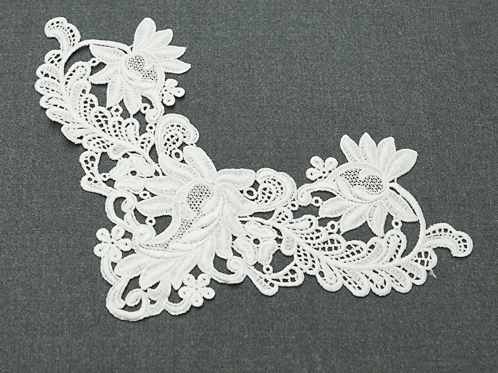 Приобрести Кружевная вставка, молочного цвета, 320 * 220 мм