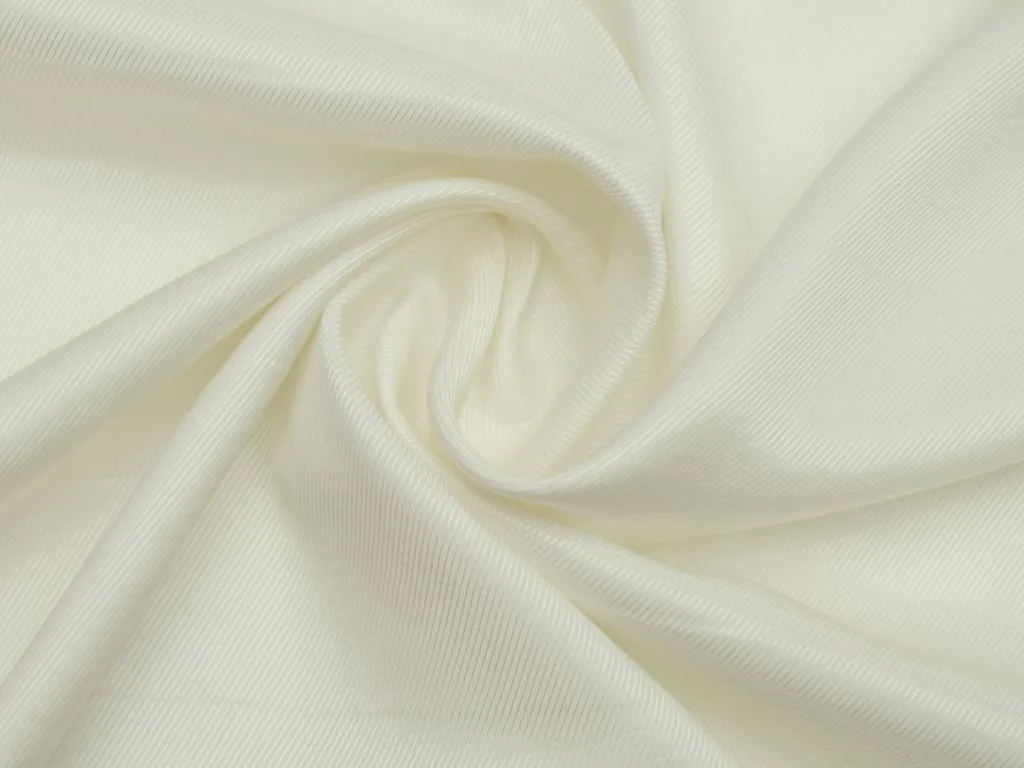 Плательная ткань в диагональную полоску, белого цветаизображение